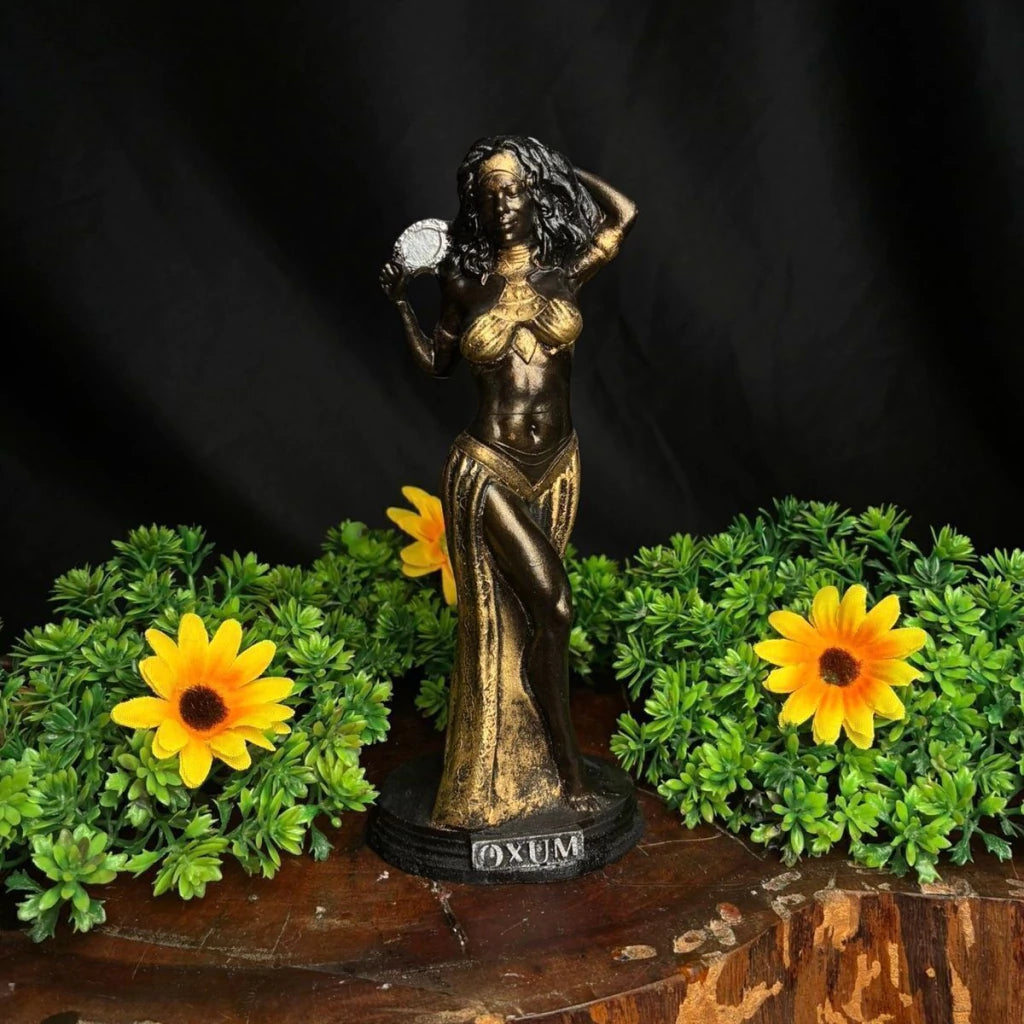 Estátua Orixá Oxum em Resina (15cm)