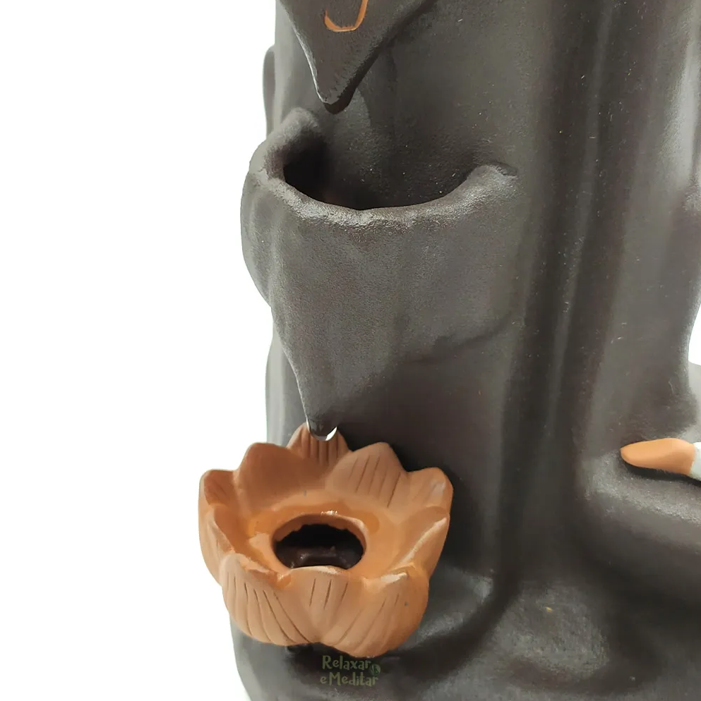 Cascata de Fumaça em Cerâmica Pinga Água (Yoga)