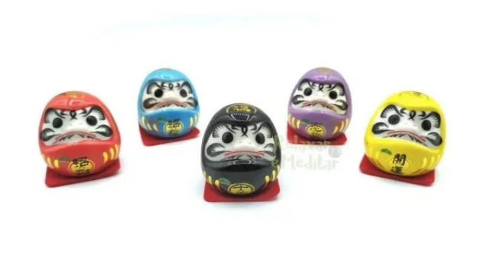 Kit com 5 Daruma Colorido em Porcelana (5cm)