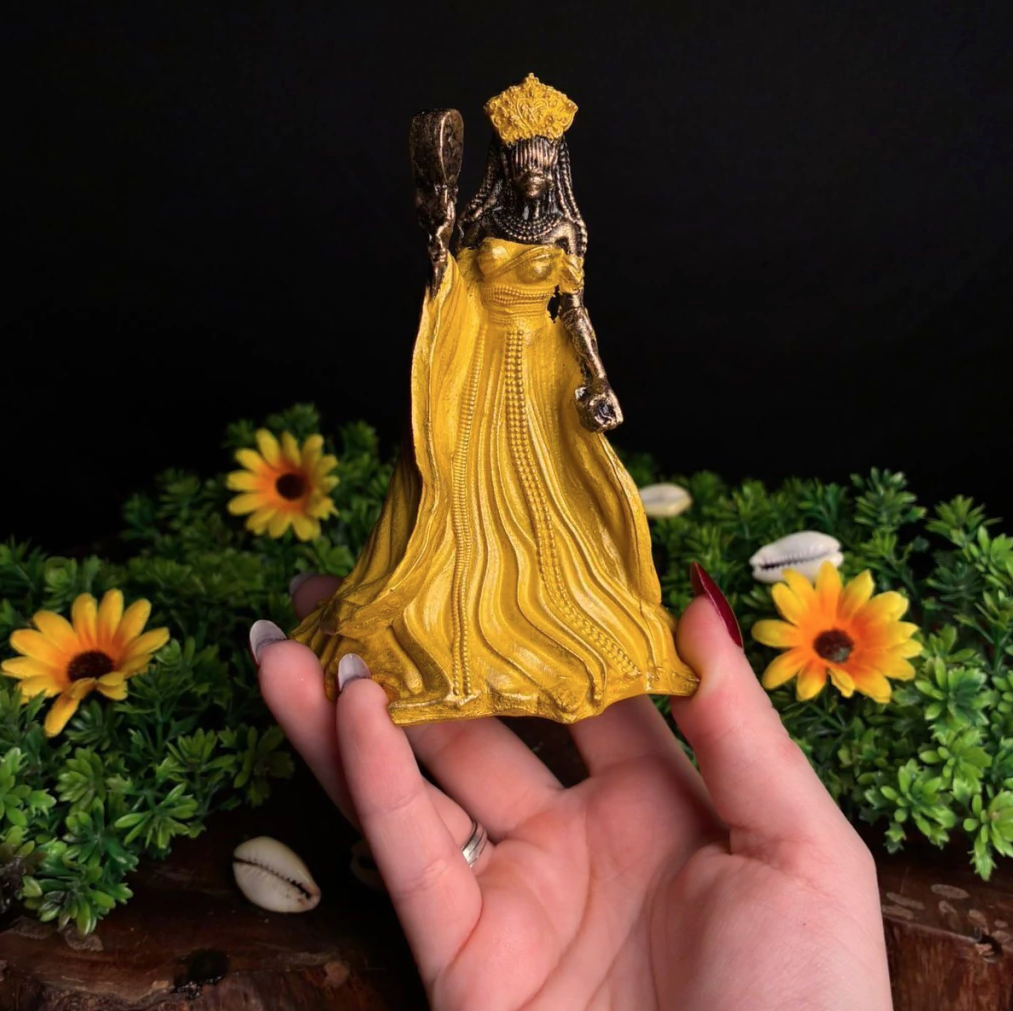 Estátua Orixá Oxum com Vestido em Resina (12cm)