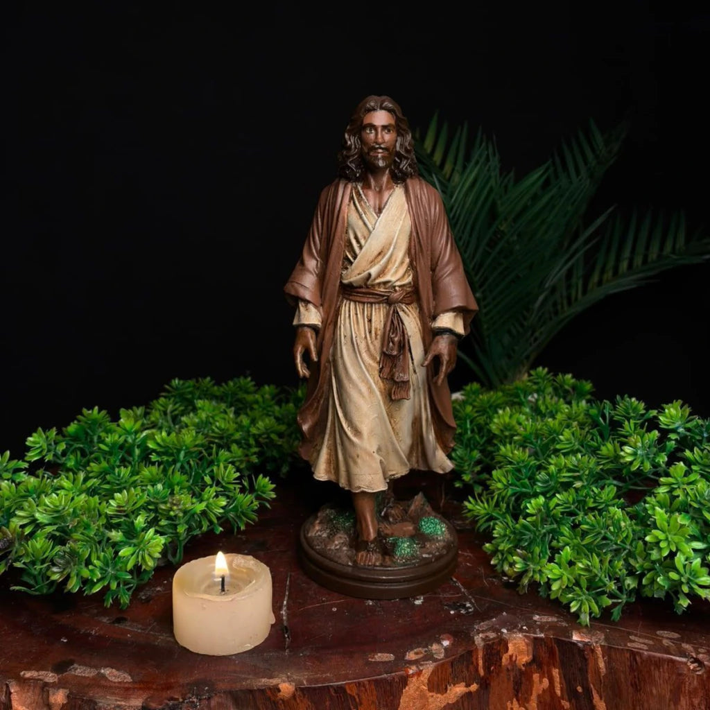 Estátua Jesus Cristo Caminhando (20cm)