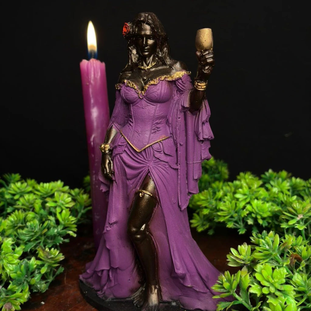 Estátua Orixá Pomba Gira do Cabaré (15cm)