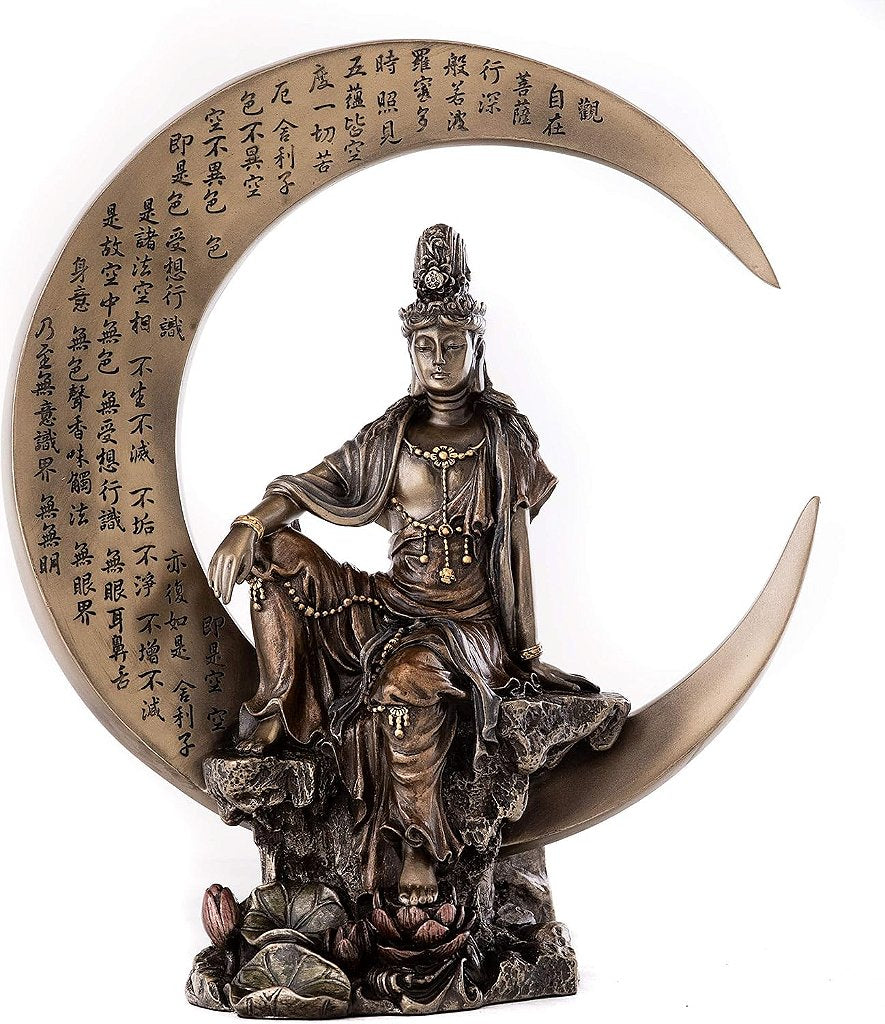 Estátua Kuan Yin Sutra na Lua Crescente (21cm)