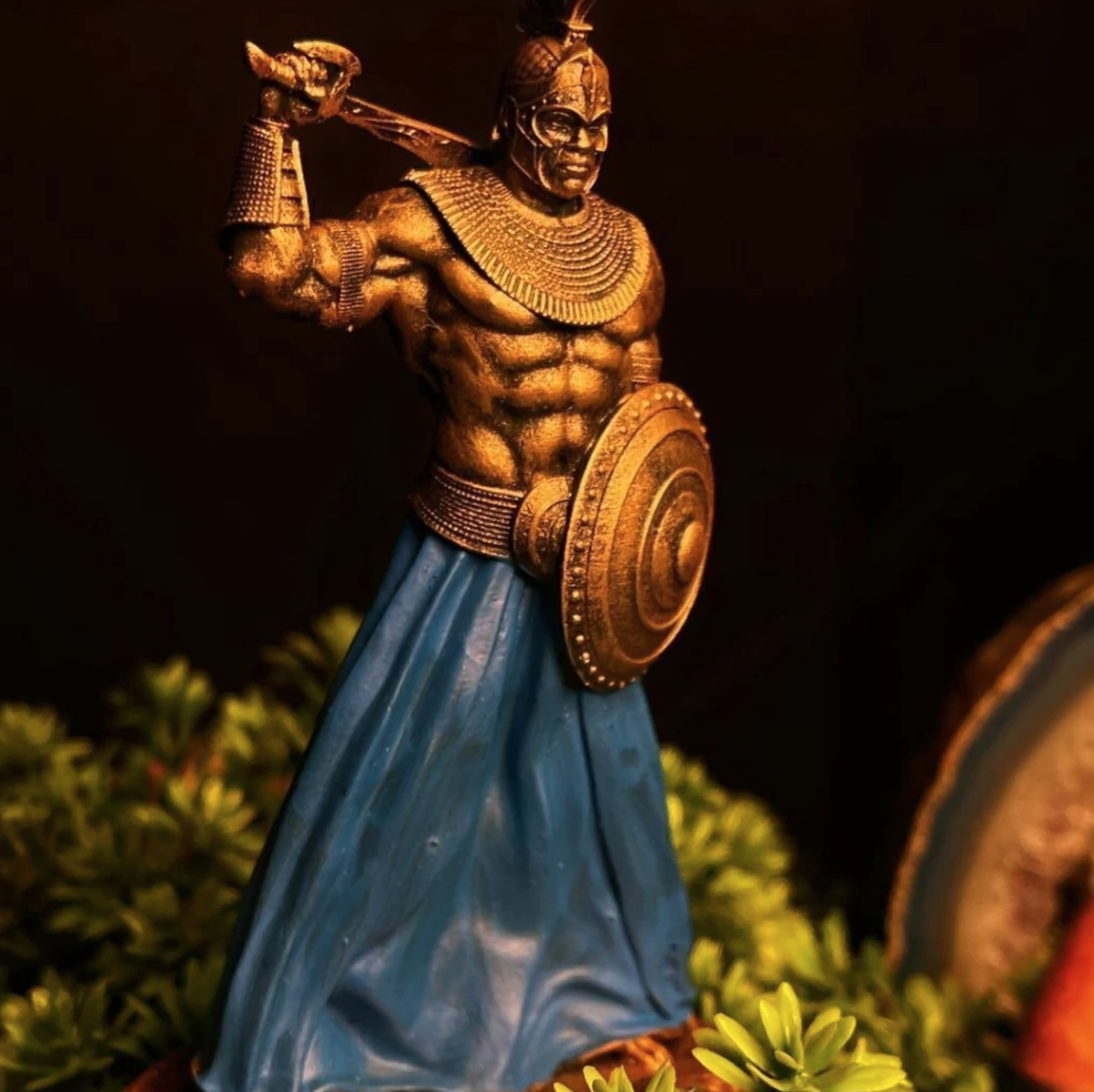 Estátua Orixá Ogum Guerreiro em Resina (11cm)