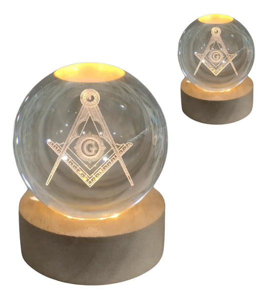 Luminária Símbolo da Maçonaria com Esfera de Cristal (6cm)