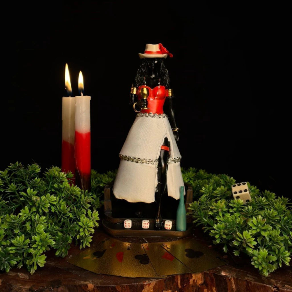Estátua Maria Navalha Premium (20cm)