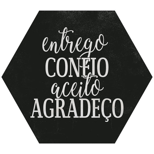 Placa Decorativa Entrego Confio Aceito Agradeço (25x22cm)